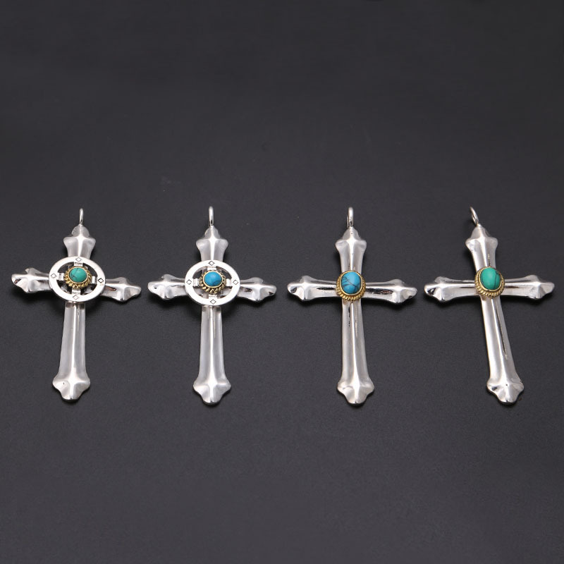 Street Fashion Photo - Sterling Silver Turquoise Cross Wheel Plate