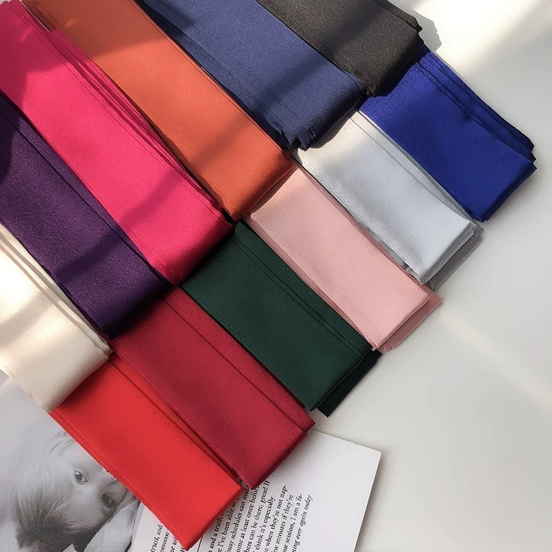 Satin Solid Color Silk Scarf N - French Street Fashion 评论和价格