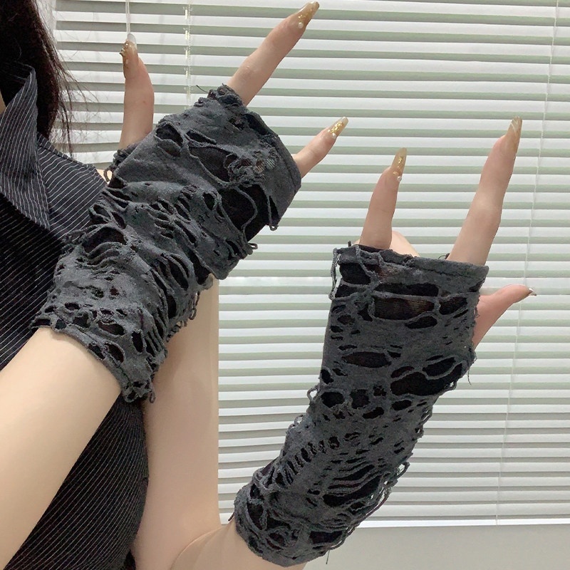 Yueqiu Girl Alt Fashion Ripped - Street Fashion Outfit Girl 评论和价格
