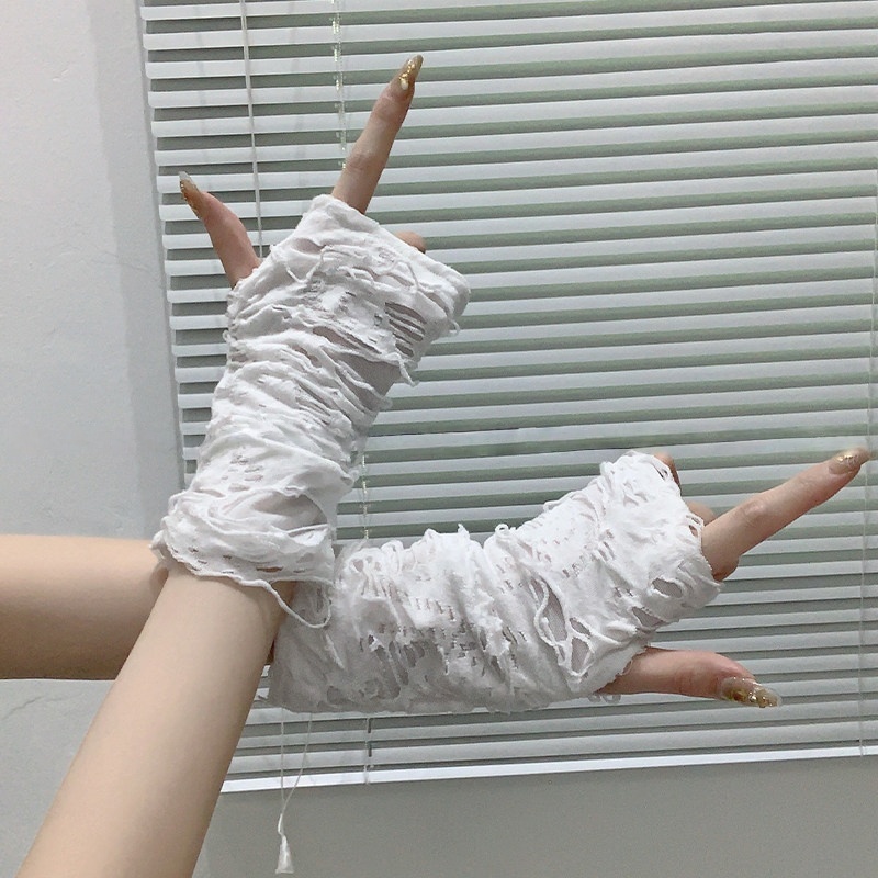 Yueqiu Girl Alt Fashion Ripped - Street Fashion Outfit Girl 评论和价格