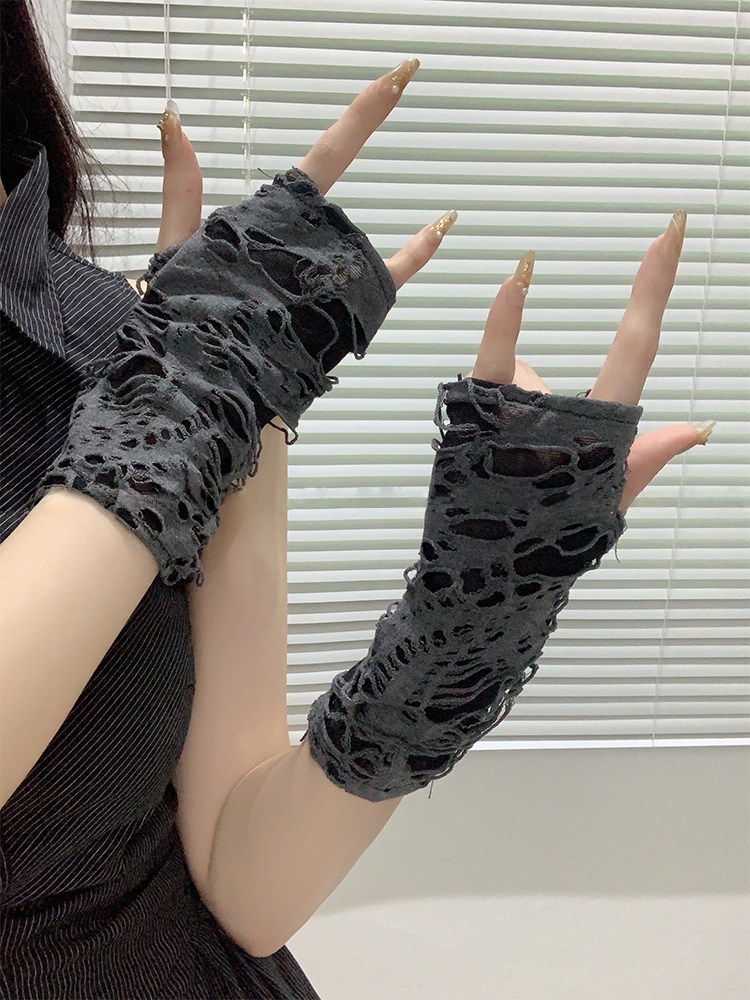 Yueqiu Girl Alt Fashion Ripped - Street Fashion Outfit Girl 评论和价格